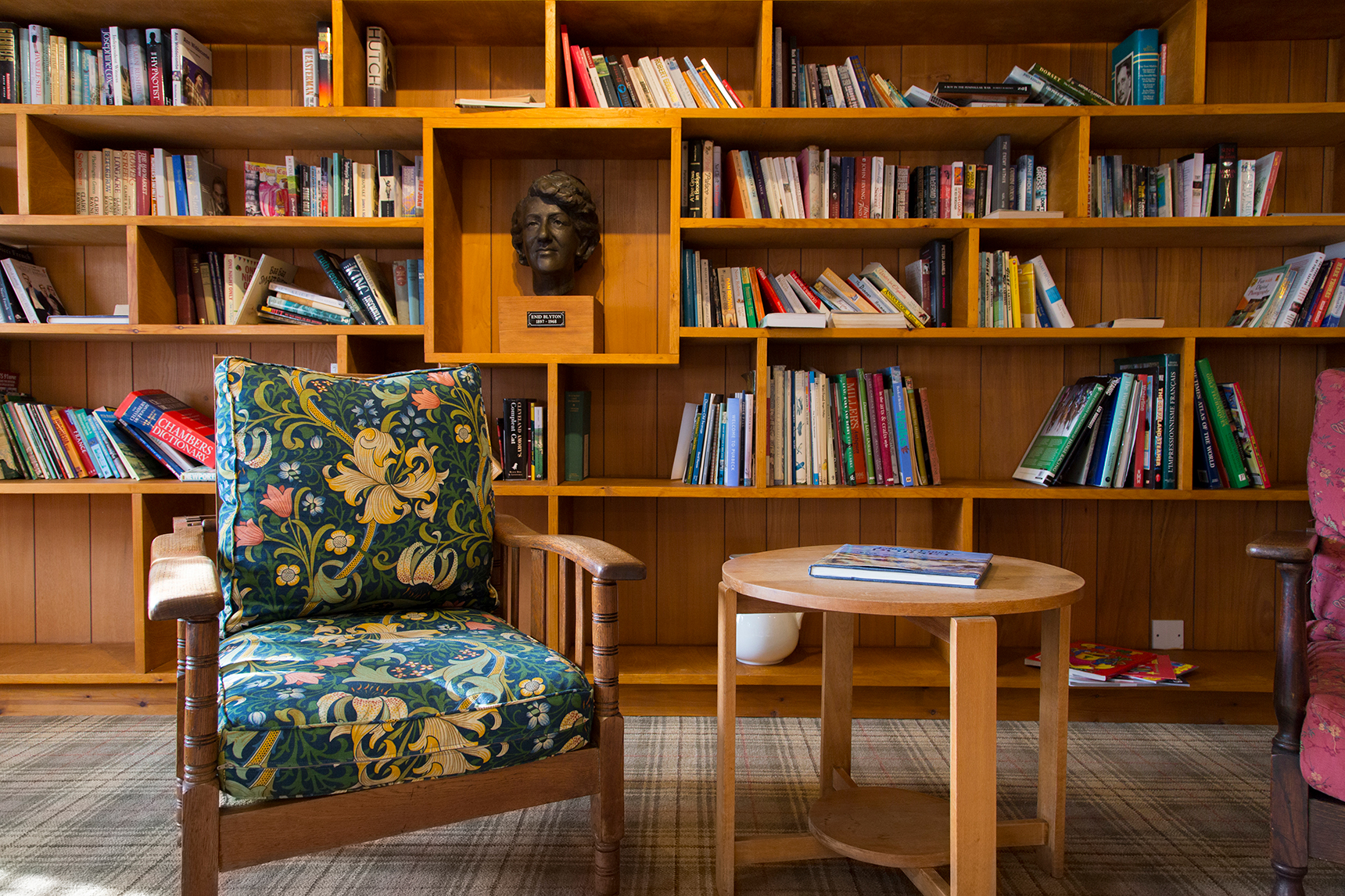 Library and reading area at Dorset beach hotel Knoll House